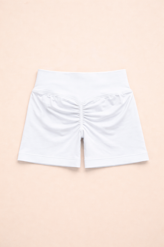 טייץ קצר מחטב מבית LUMI- אימון באיכות ונוחות