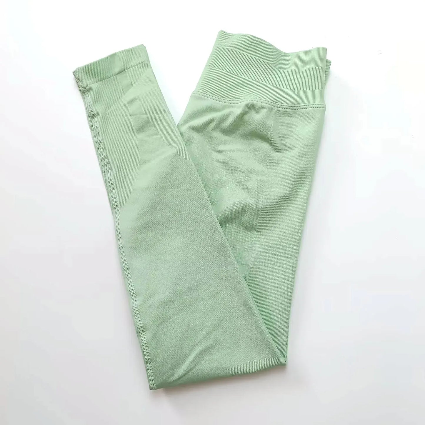 טייץ ארוך מחטב LUMI – הגוף שאת אוהבת לראות במראה